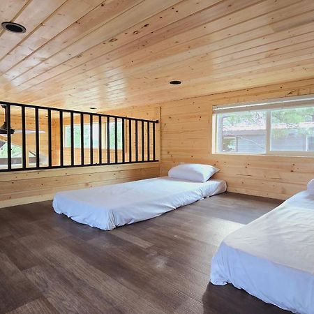 Cabins With A Mountain View 4A Williams Esterno foto